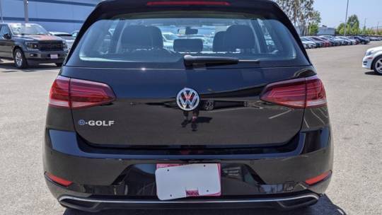 2018 Volkswagen e-Golf WVWPR7AU3JW907046