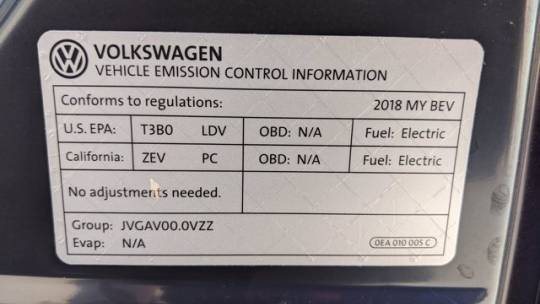 2018 Volkswagen e-Golf WVWPR7AU3JW907046