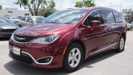 2018 Chrysler Pacifica Hybrid 2C4RC1L73JR133470