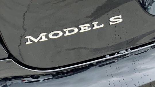 2013 Tesla Model S 5YJSA1DP4DFP05636