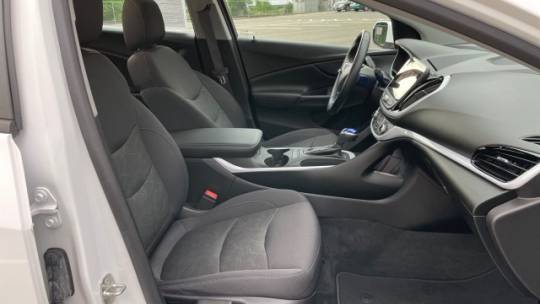 2017 Chevrolet VOLT 1G1RC6S57HU211896