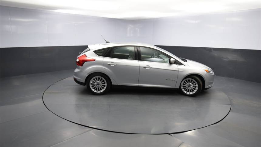 2012 Ford Focus 1FAHP3R42CL411527