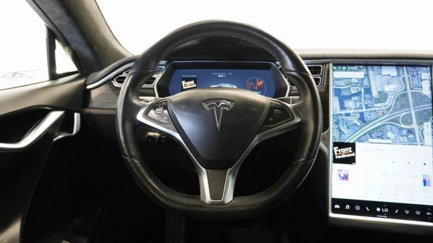 2016 Tesla Model S 5YJSA1E21GF143783