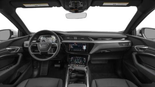 2021 Audi e-tron WA12AAGE1MB005502