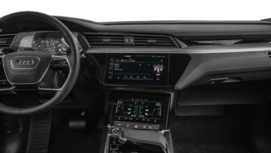 2021 Audi e-tron WA12AAGE1MB005502