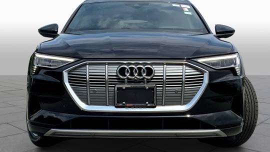 2019 Audi e-tron WA1LAAGE4KB014566