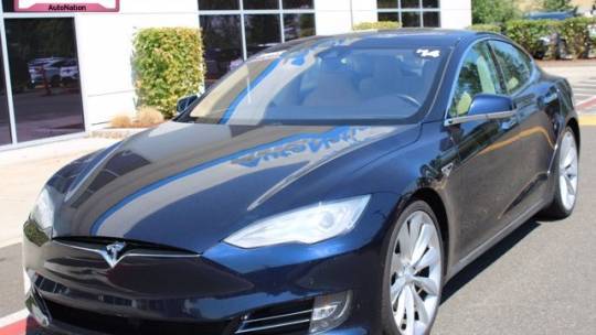 2014 Tesla Model S 5YJSA1H11EFP60813