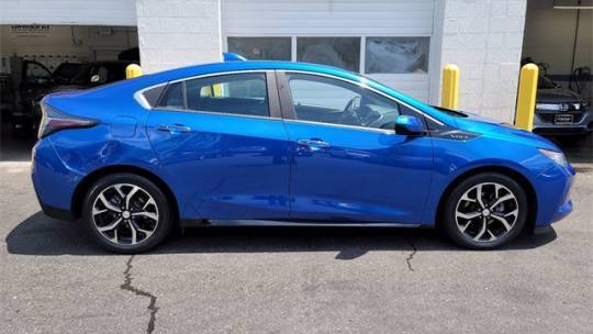 2017 Chevrolet VOLT 1G1RC6S55HU105656