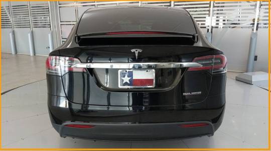 2021 Tesla Model X 5YJXCBE4XMF323007