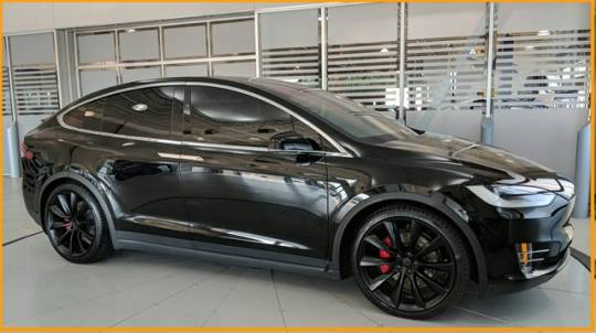 2021 Tesla Model X 5YJXCBE4XMF323007