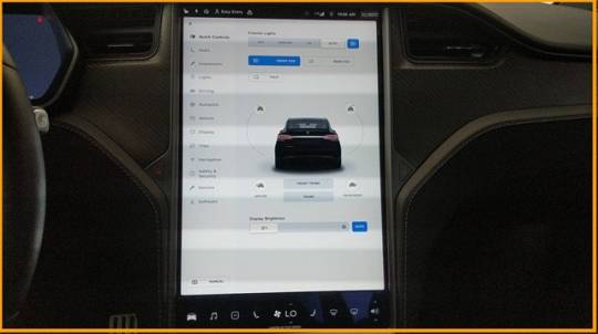 2021 Tesla Model X 5YJXCBE4XMF323007