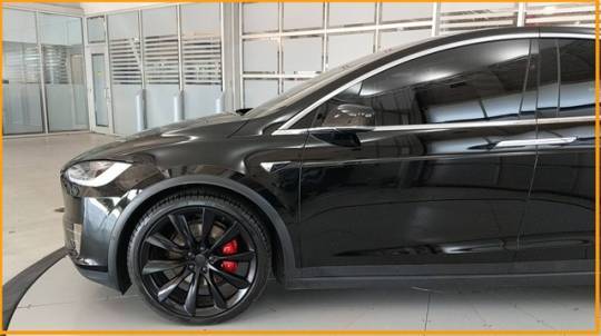 2021 Tesla Model X 5YJXCBE4XMF323007