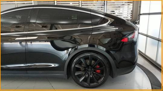 2021 Tesla Model X 5YJXCBE4XMF323007