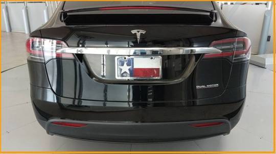 2021 Tesla Model X 5YJXCBE4XMF323007