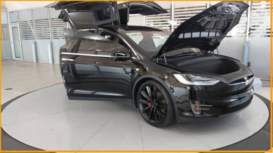 2021 Tesla Model X 5YJXCBE4XMF323007