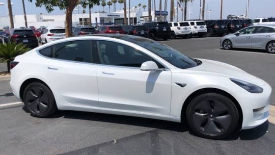 2019 Tesla Model 3 5YJ3E1EAXKF484480