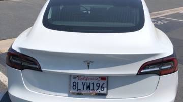 2019 Tesla Model 3 5YJ3E1EAXKF484480