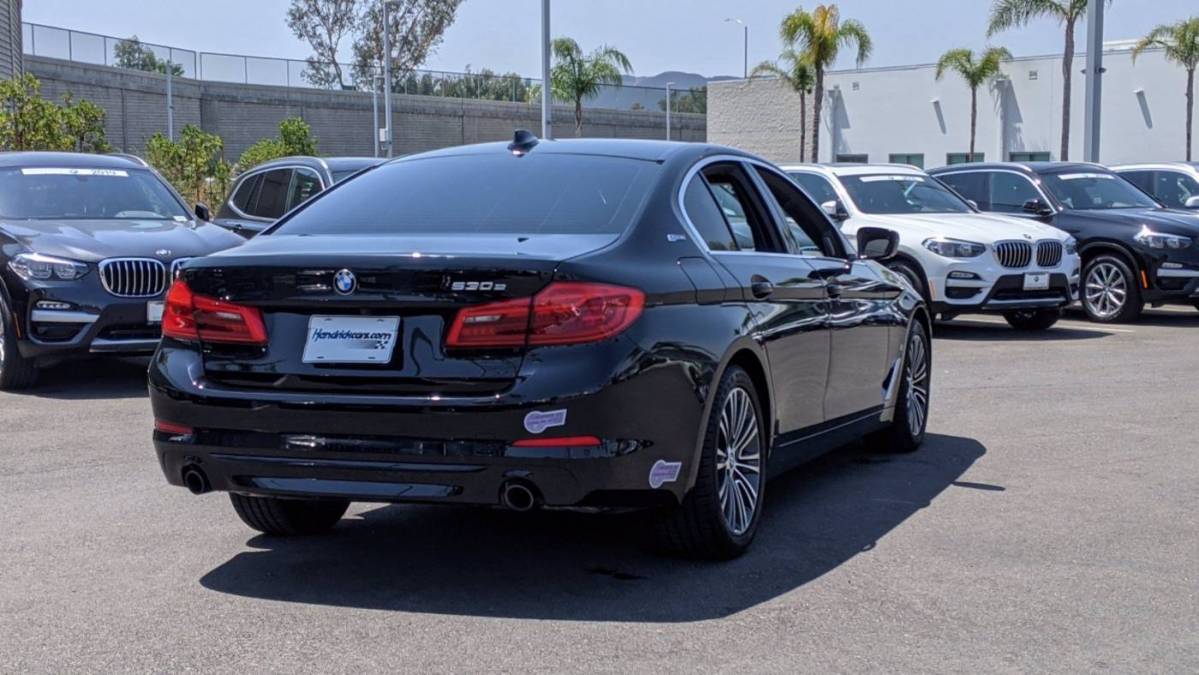 2019 BMW 5 Series WBAJA9C57KB254287