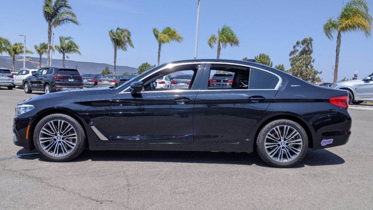 2019 BMW 5 Series WBAJA9C57KB254287