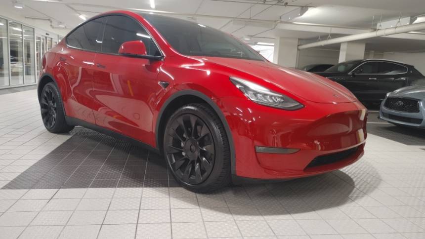 2020 Tesla Model Y 5YJYGDEE2LF036627