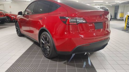 2020 Tesla Model Y 5YJYGDEE2LF036627