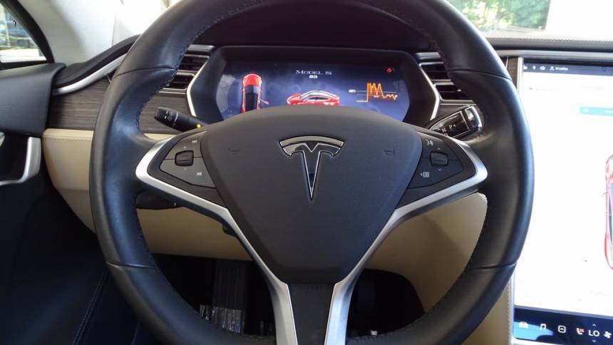 2014 Tesla Model S 5YJSA1H17EFP40727