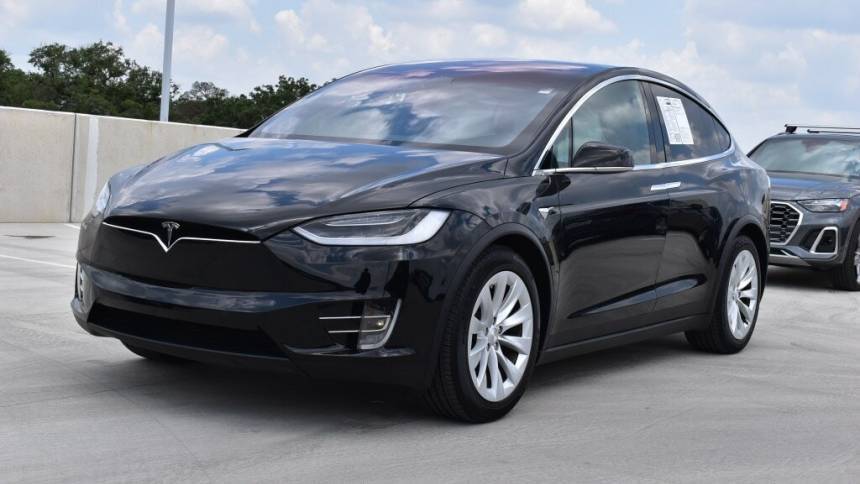 2019 Tesla Model X 5YJXCDE27KF147248