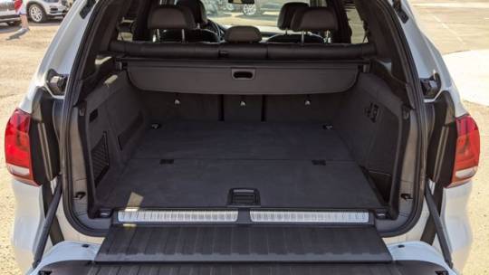 2018 BMW X5 xDrive40e - Images - 6