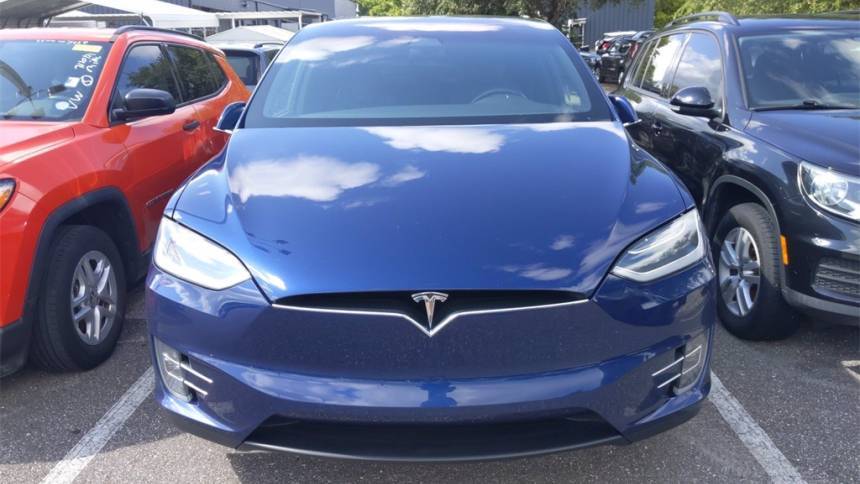 2018 Tesla Model X 5YJXCDE29JF112919