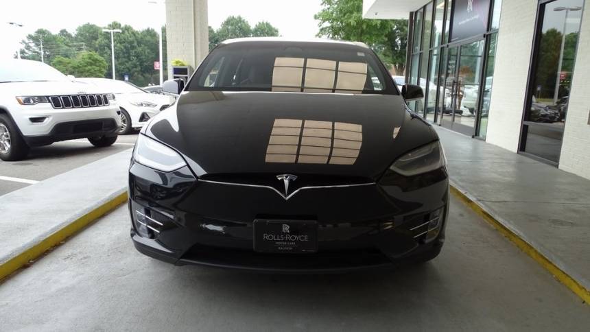 2018 Tesla Model X 5YJXCDE28JF088628