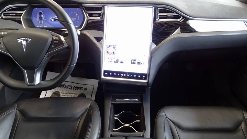 2016 Tesla Model S 5YJSA1E22GF151746