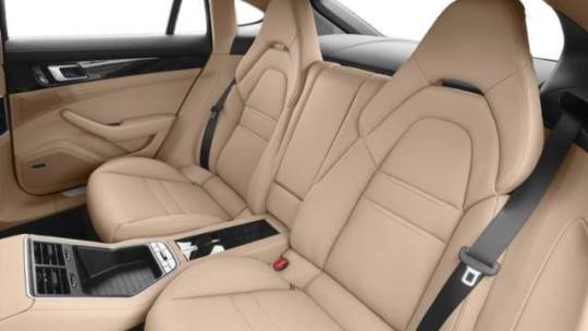 2018 Porsche Panamera WP0AH2A76JL145211