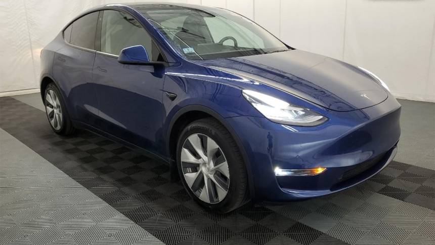 2020 Tesla Model Y 5YJYGDEE9LF006122