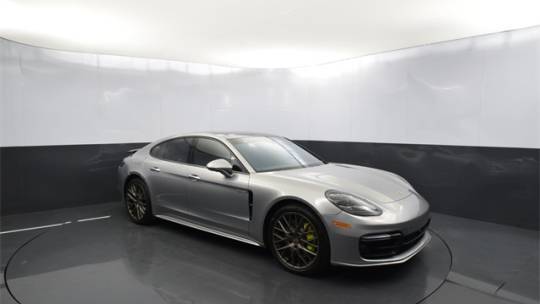 2018 Porsche Panamera WP0AE2A7XJL130879