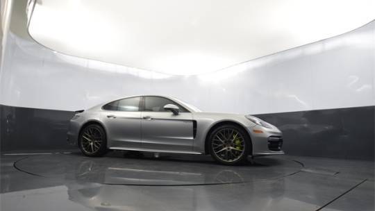 2018 Porsche Panamera WP0AE2A7XJL130879