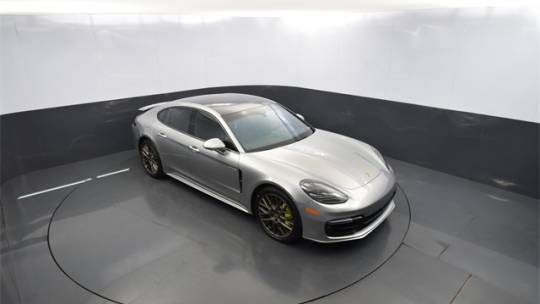 2018 Porsche Panamera WP0AE2A7XJL130879