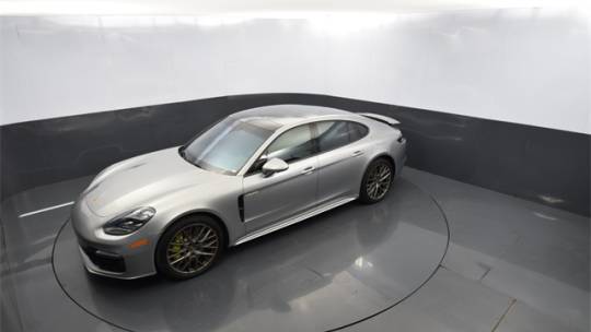 2018 Porsche Panamera WP0AE2A7XJL130879