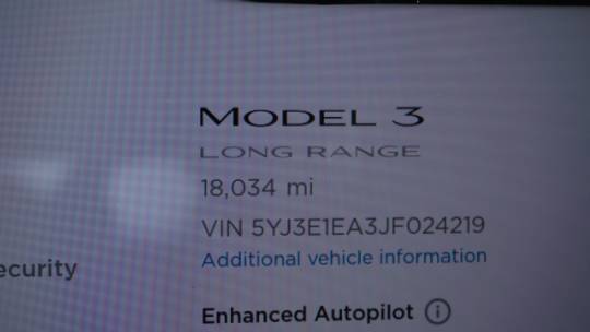 2018 Tesla Model 3 5YJ3E1EA3JF024219
