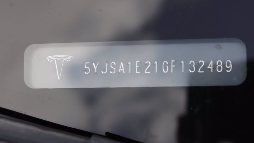 2016 Tesla Model S 5YJSA1E21GF132489