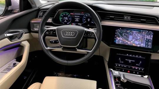 2019 Audi e-tron WA1VAAGE9KB011168