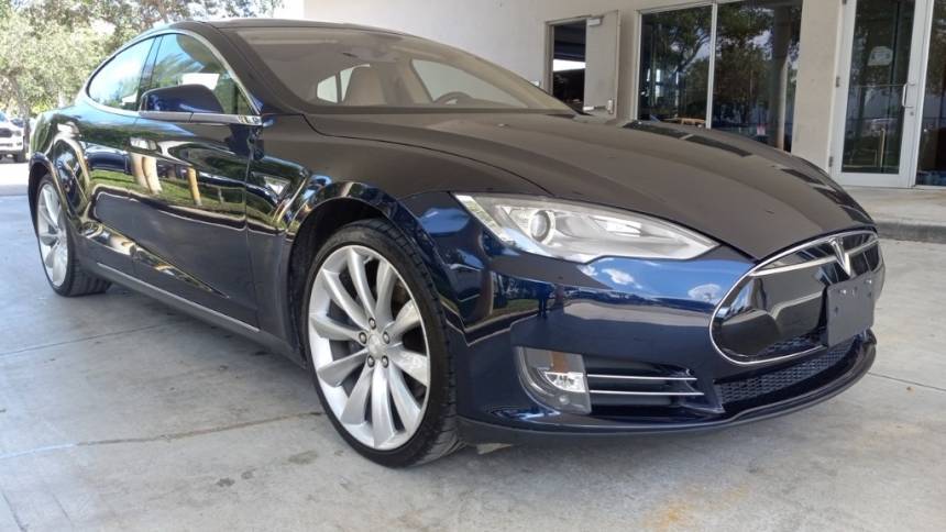 2013 Tesla Model S 5YJSA1DP4DFP04101