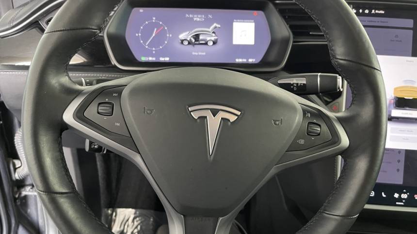 2018 Tesla Model X 5YJXCDE2XJF128580