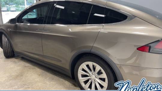 2016 Tesla Model X 5YJXCAE22GF001507