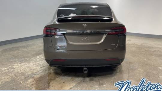 2016 Tesla Model X 5YJXCAE22GF001507