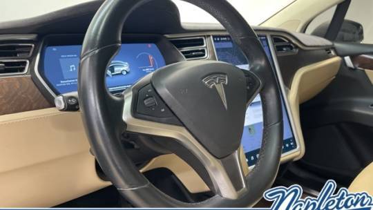 2016 Tesla Model X 5YJXCAE22GF001507