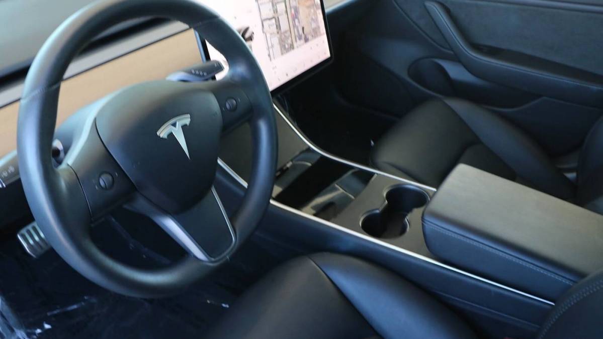 2019 Tesla Model 3 5YJ3E1EAXKF474225