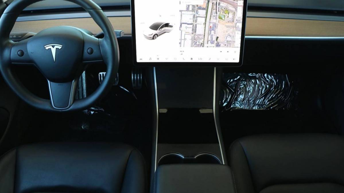 2019 Tesla Model 3 5YJ3E1EAXKF474225