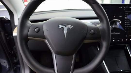 2020 Tesla Model 3 5YJ3E1EA3LF736605