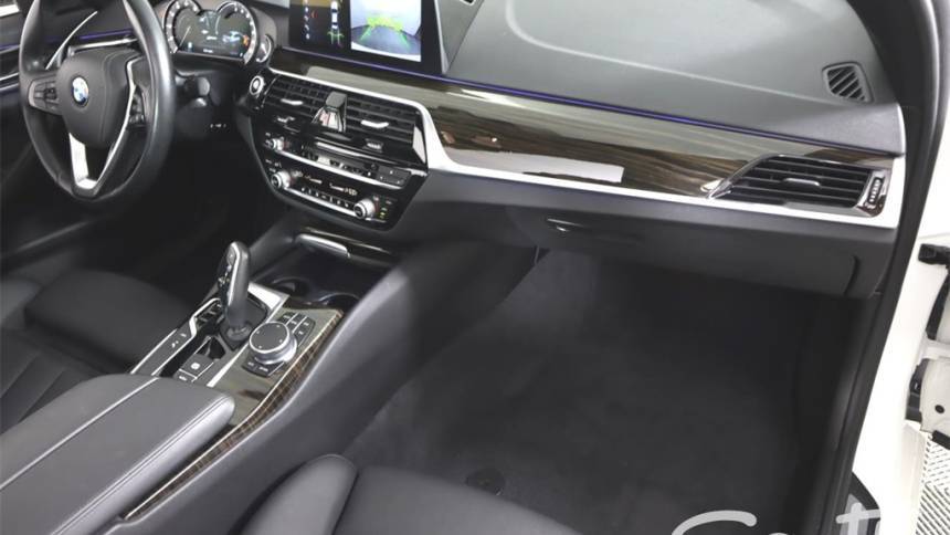 2018 BMW 5 Series WBAJA9C52JB251473