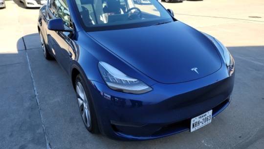 2021 Tesla Model Y 5YJYGDEE3MF095946